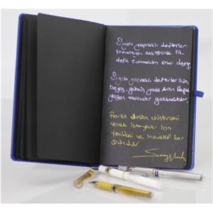 Siyah Kagitli Defter